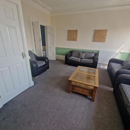 2 The Green, Exceptional Large House, Sea Views Loads Of Bathrooms Seaton Carew Exterior foto
