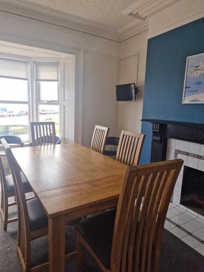 2 The Green, Exceptional Large House, Sea Views Loads Of Bathrooms Seaton Carew Exterior foto