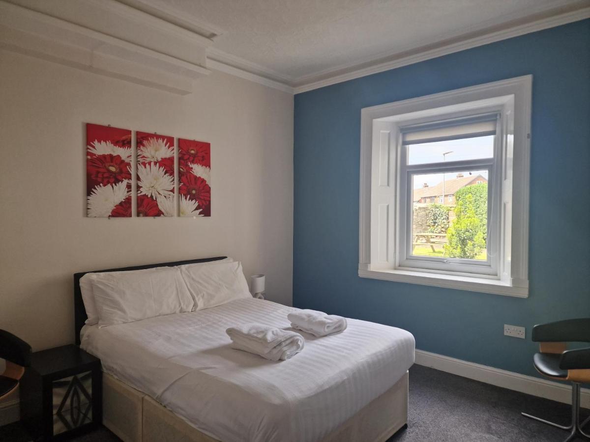 2 The Green, Exceptional Large House, Sea Views Loads Of Bathrooms Seaton Carew Exterior foto